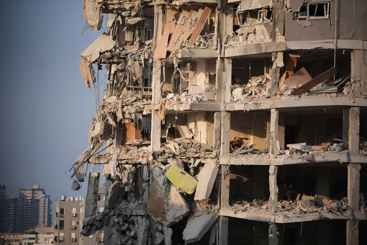 Israel attacks Iran