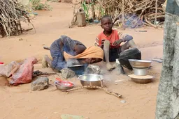 Sudanese refugees battle cholera as WHO warns of spread in Chad camps