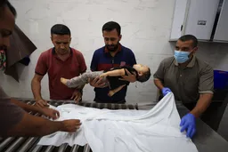 Rritet në mbi 55.430 numri i palestinezëve të vrarë nga sulmet izraelite në Gaza