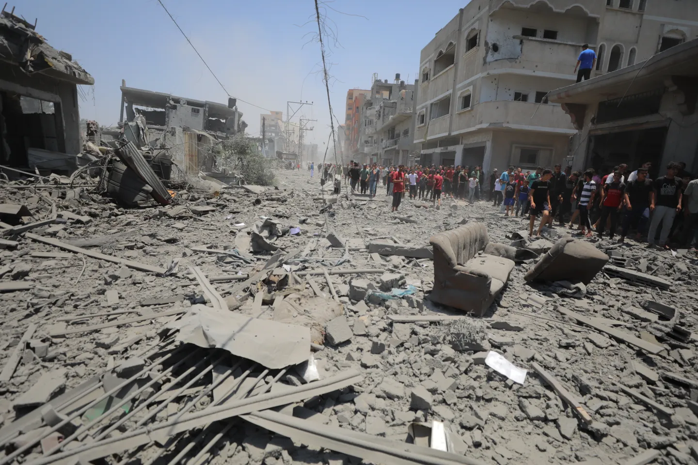 أكثر من 5 آلاف شهيد بغزة منذ استئناف العدوان.. وتحذيرات أممية من خطر المجاعة ونفاد الوقود