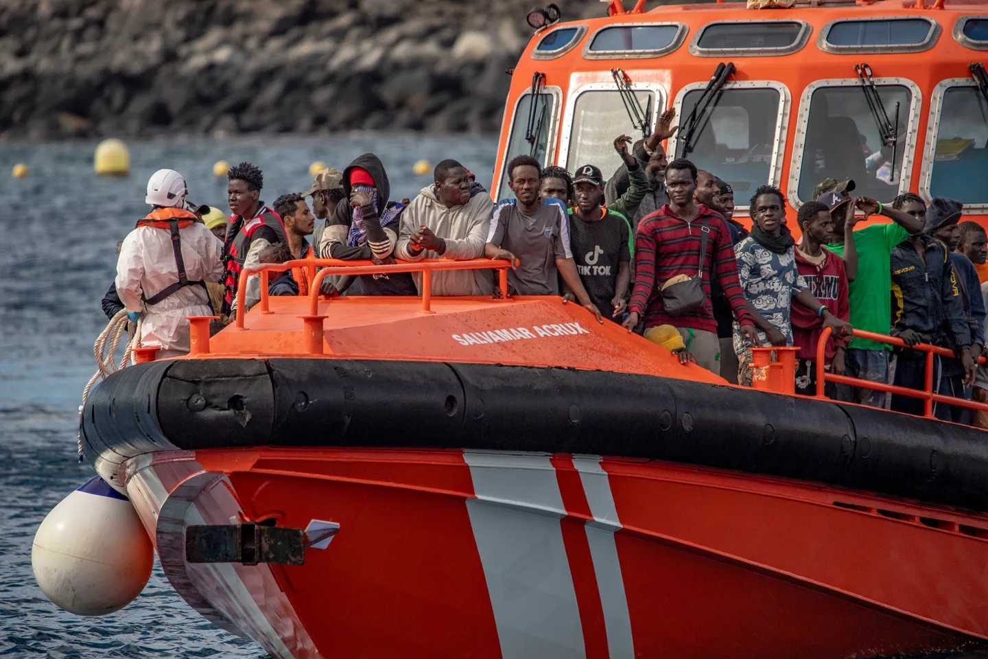 Seenotretter: Seit 2015 mehr als 175.000 Menschen aus Mittelmeer geborgen