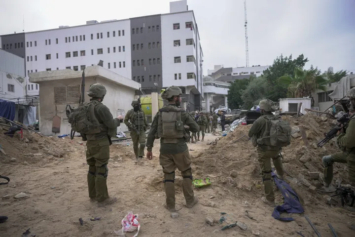 Israeli soldiers deliberately shoot at unarmed Palestinians near aid sites in Gaza: report