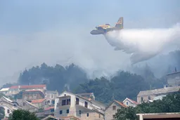 Hrvatska: Evakuirano 25 osoba sa požarišta