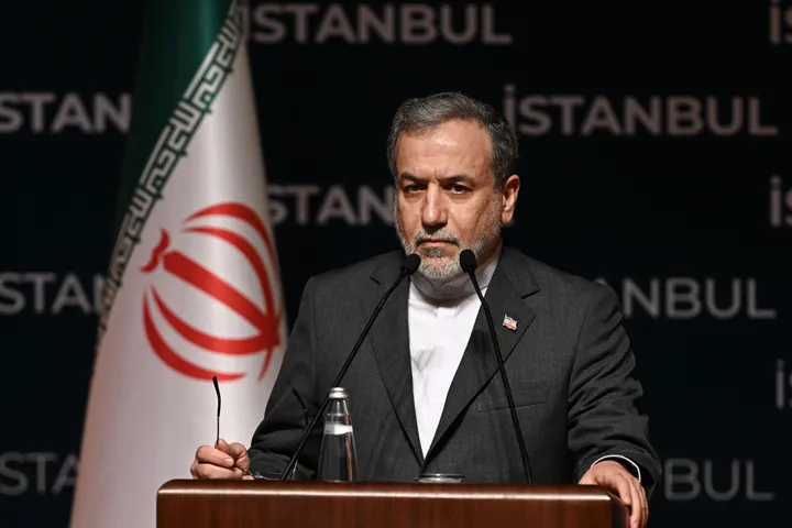وزیر امور خارجه ایران: ایالات متحده مسئول کامل پیامدهای این اقدام تجاوزکارانه است