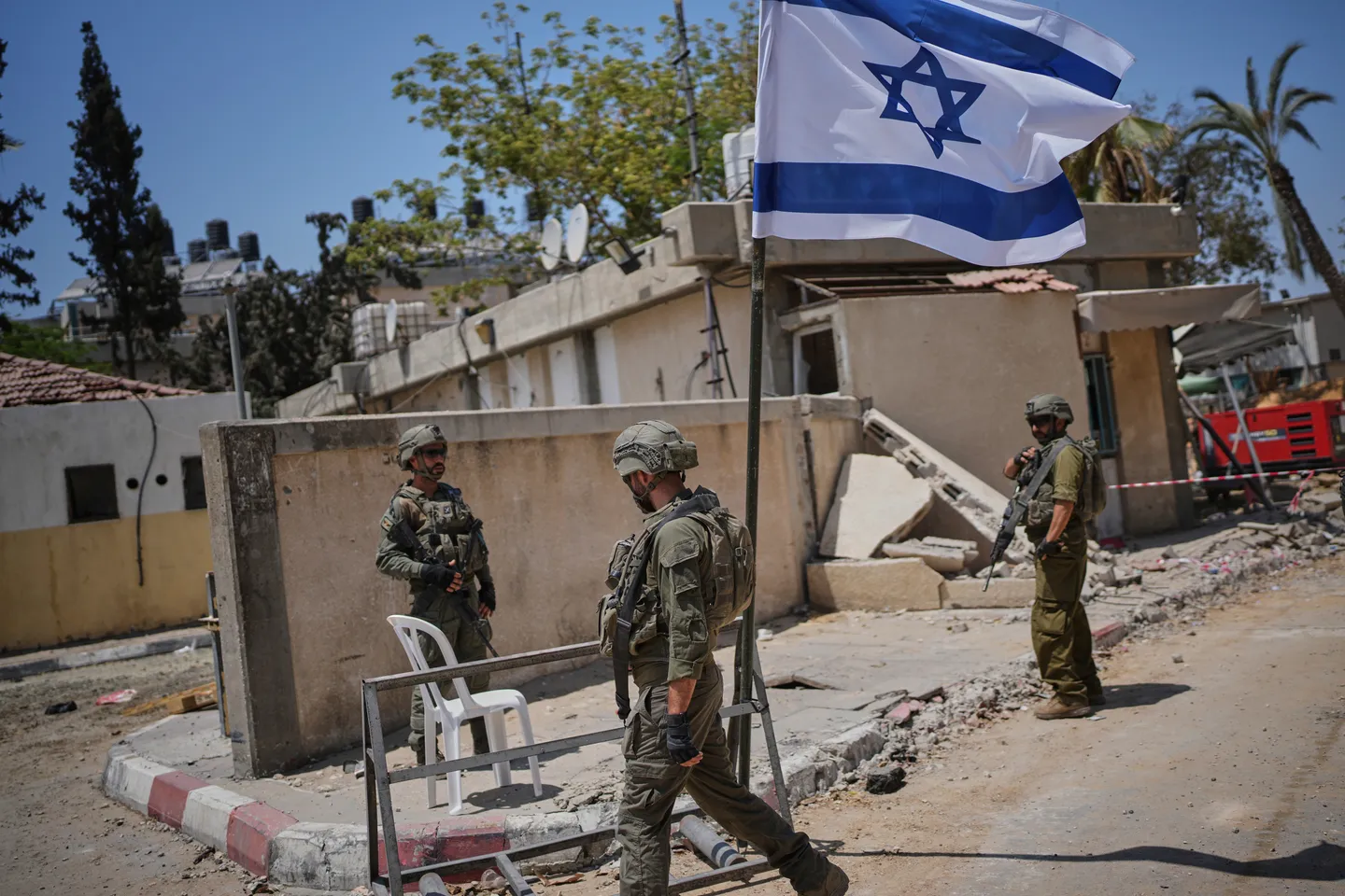 جيش الاحتلال يرفض كشف بيانات عن انتحار جنوده وسرايا القدس تعلن قتل وإصابة قوة إسرائيلية جنوب غزة