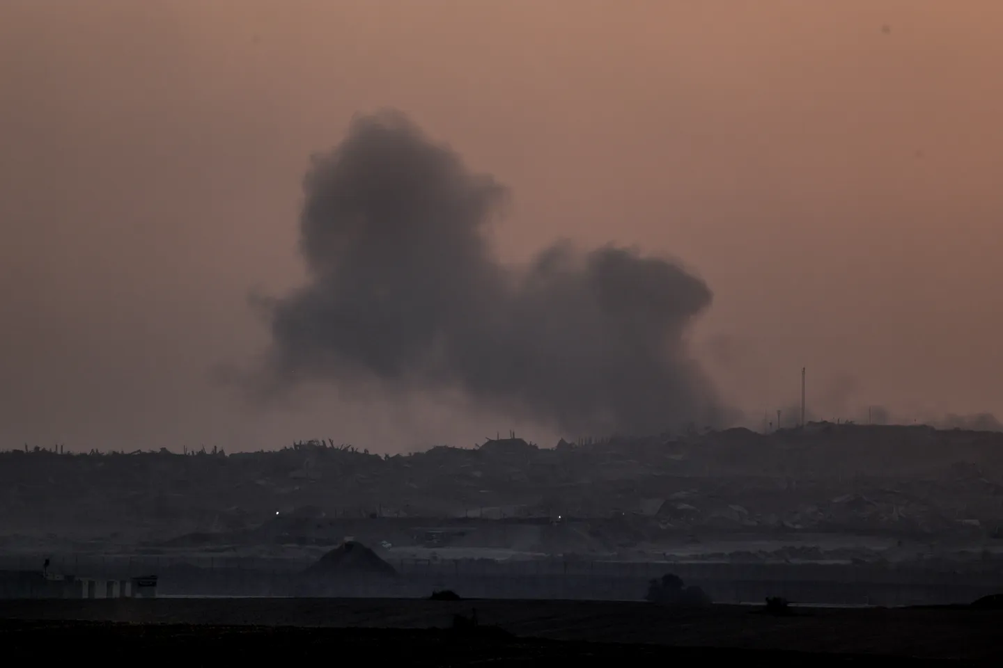 Egjipti: Po punojmë për arritjen e një armëpushimi 60-ditor në Gaza