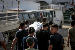 Numri i viktimave në Gaza kalon 57,000 ndërsa Izraeli vazhdon luftën gjenocidiale