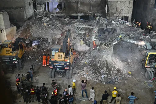 Pakistanda binanın çökməsi nəticəsində 14 nəfər ölüb