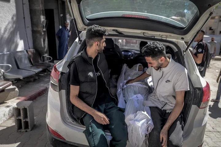 غەززەدە 24 سائەتتە كەم دېگەندە 104 كىشى ئۆلتۈرۈلدى