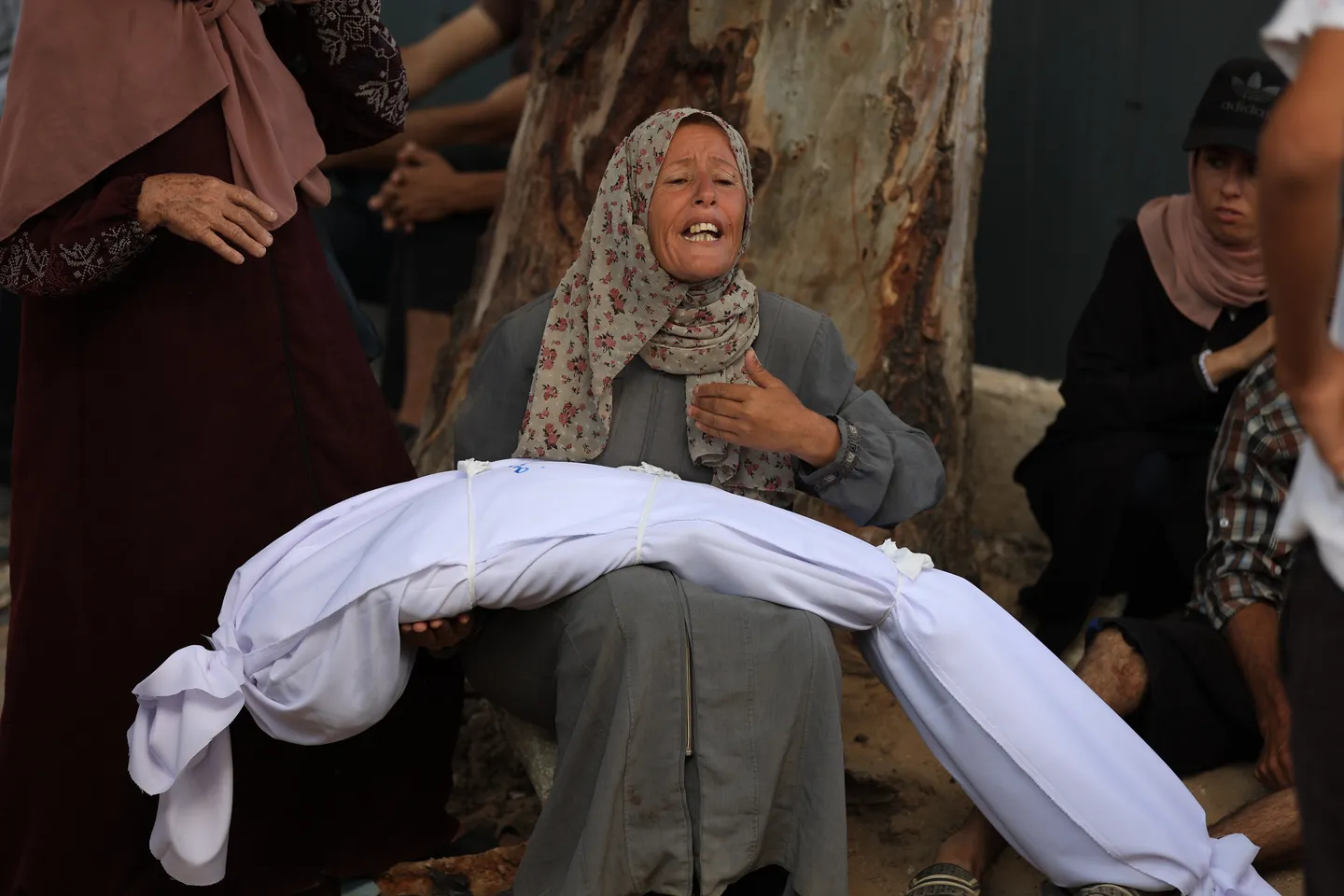 Izraelski zračni napadi usmrtili 41 Palestinca širom Pojasa Gaze