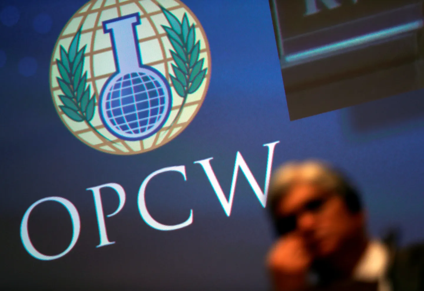 Киев требует расследовать применение Россией химоружия