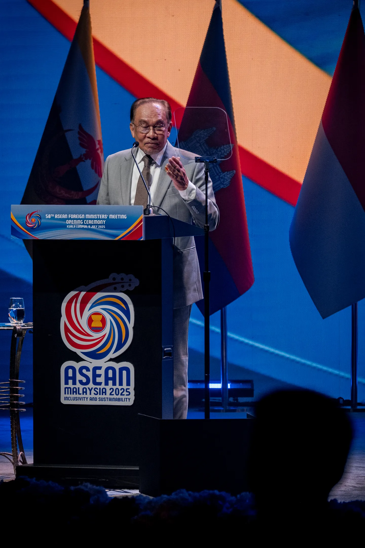 Tariffs used to 'pressurise, isolate' countries: Malaysian PM