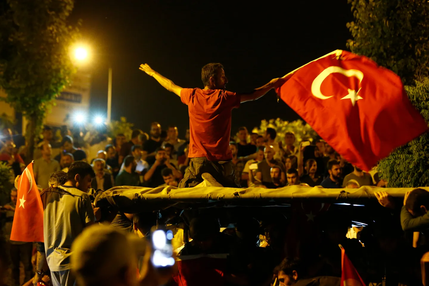 15 iyul dövlət çevrilişinə cəhddən 9 il ötür
