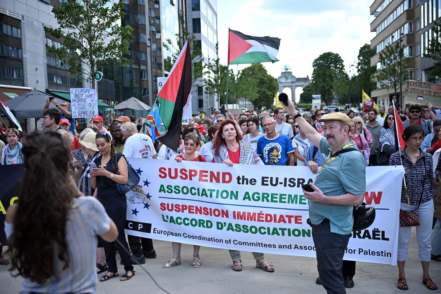 Protestë para BE-së: Kërkohet ndërprerja e marrëveshjes me Izraelin dhe ndalimi i armëve