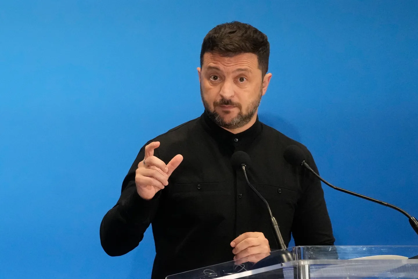 Zelensky pretende que metade das armas da Ucrânia sejam fabricadas domesticamente
