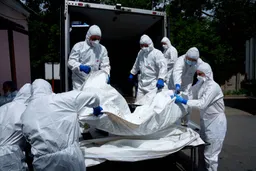 Russia, Ukraine repatriate bodies of fallen soldiers