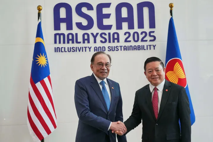 Indonesia, Malaysia set $30B trade target as Prabowo, Anwar meet in Jakarta