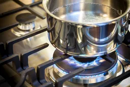 Clean cooking: Shey Africa go change dia old way soon?