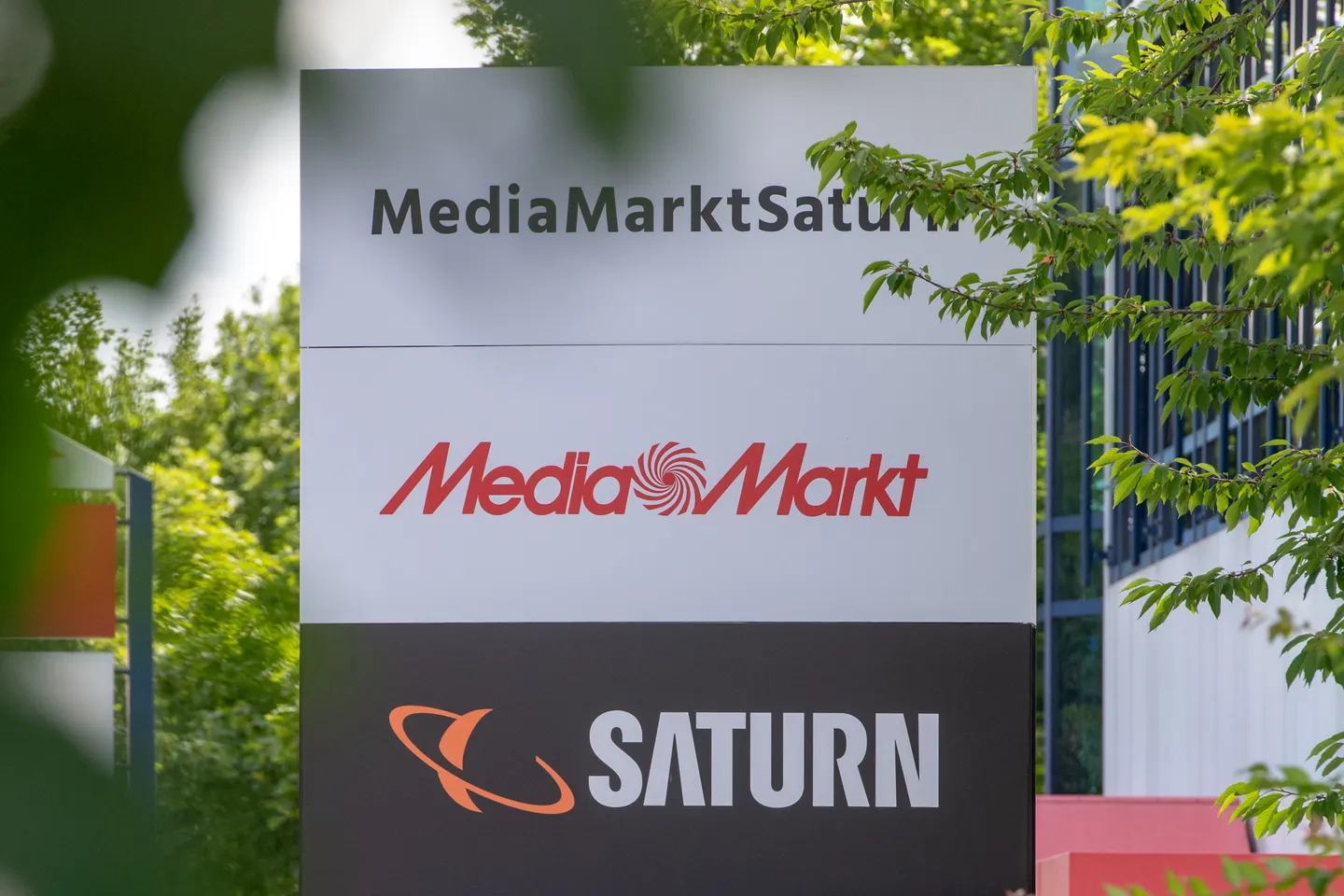 Chinesen steigen in großem Stil bei Mediamarkt-Saturn ein