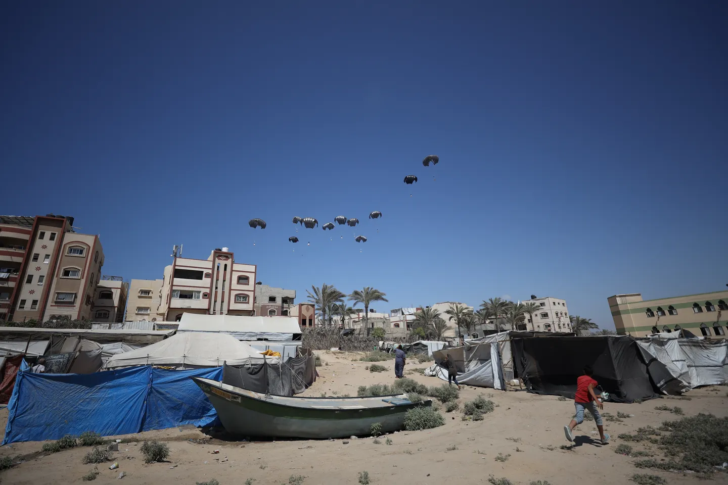 La France a commencé ses largages d’aide sur Gaza