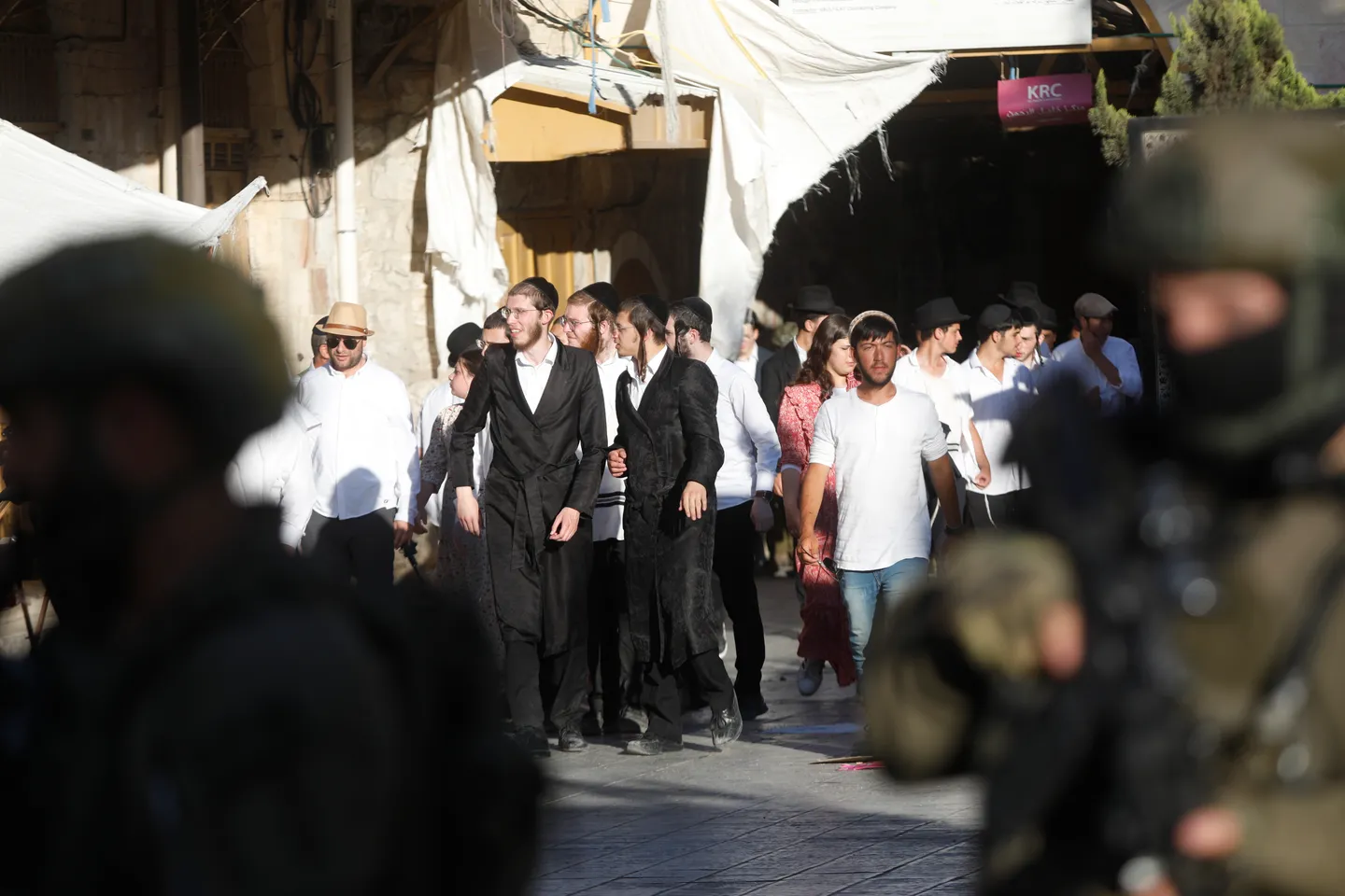 الخارجية الفلسطينية تُحذر من اقتحام واسع للمسجد الأقصى.. ومستوطنون يواصلون اعتداءاتهم في الضفة