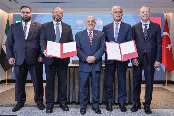 Türkiye, Syria sign deal to launch business council, boost economic ties