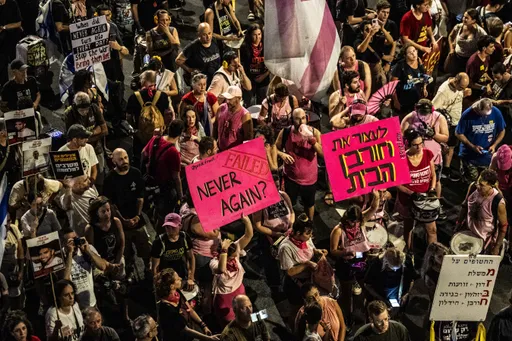 Israel erupts as thousands protest Netanyahu's Gaza reoccupation plan, demanding truce deal 'now'