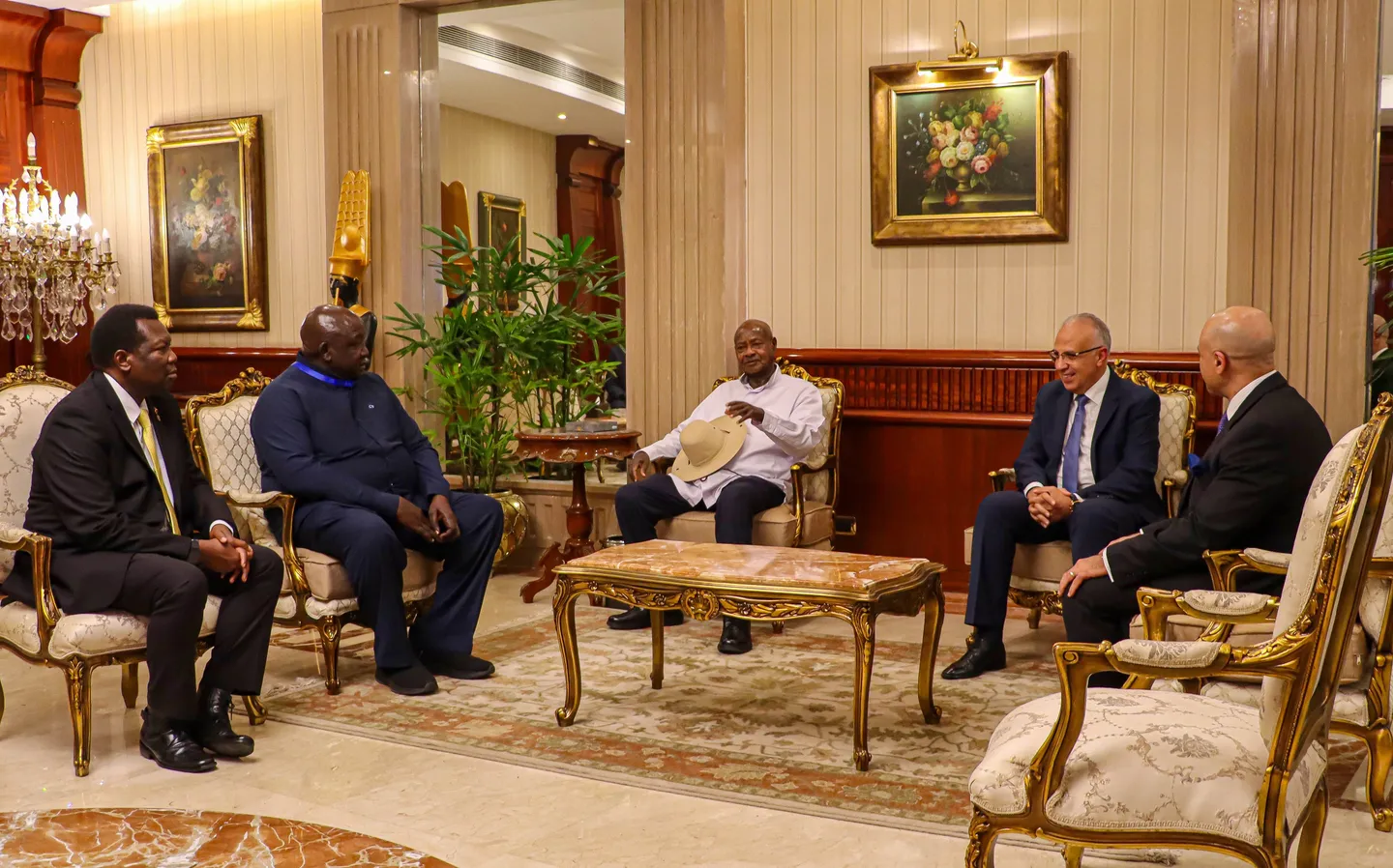 Rais wa Uganda afanya ziara Misri, maongezi kuhusu mto Nile yatarajiwa kufanyika