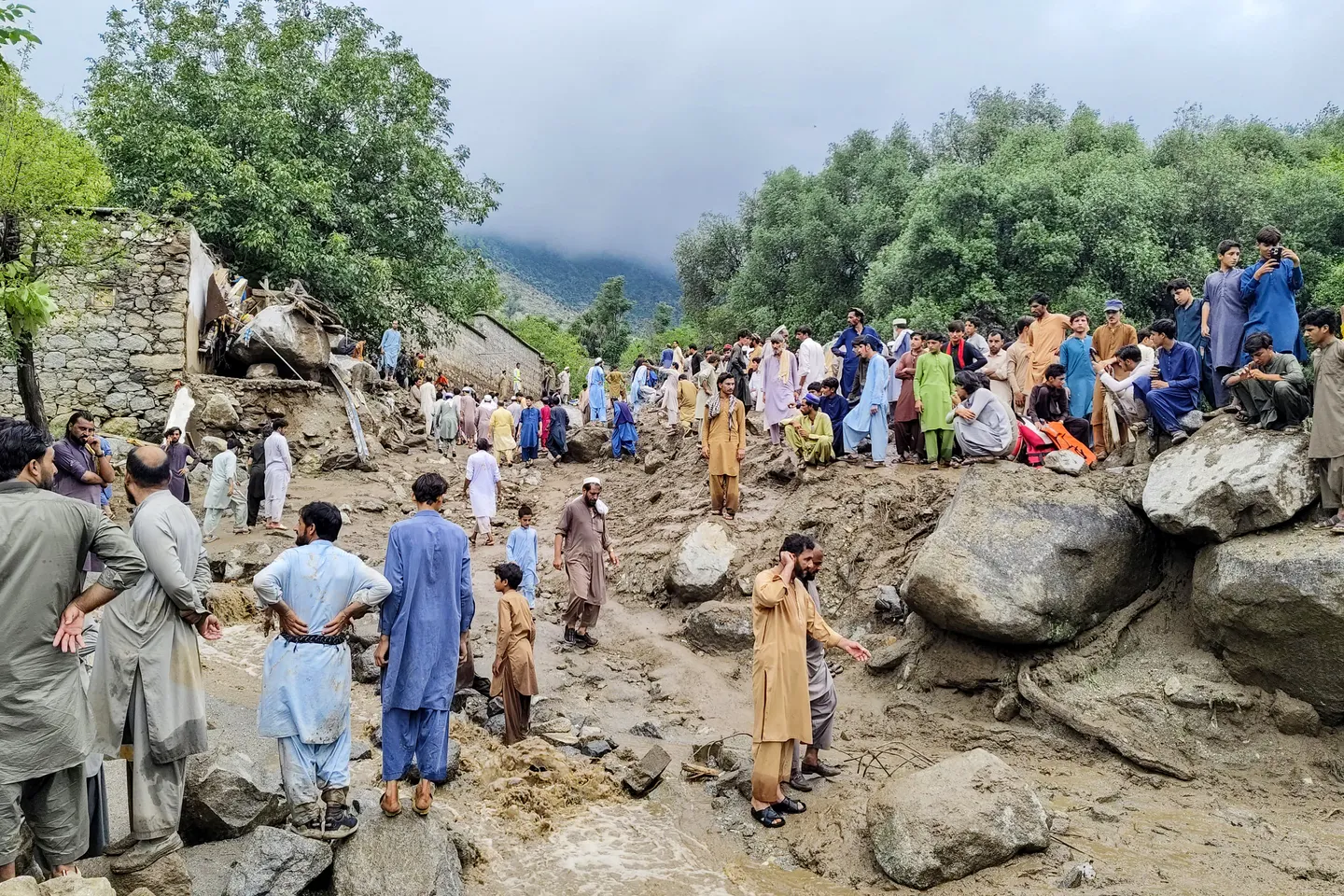 Five killed in Pakistan relief helicopter crash as floods leave dozens dead