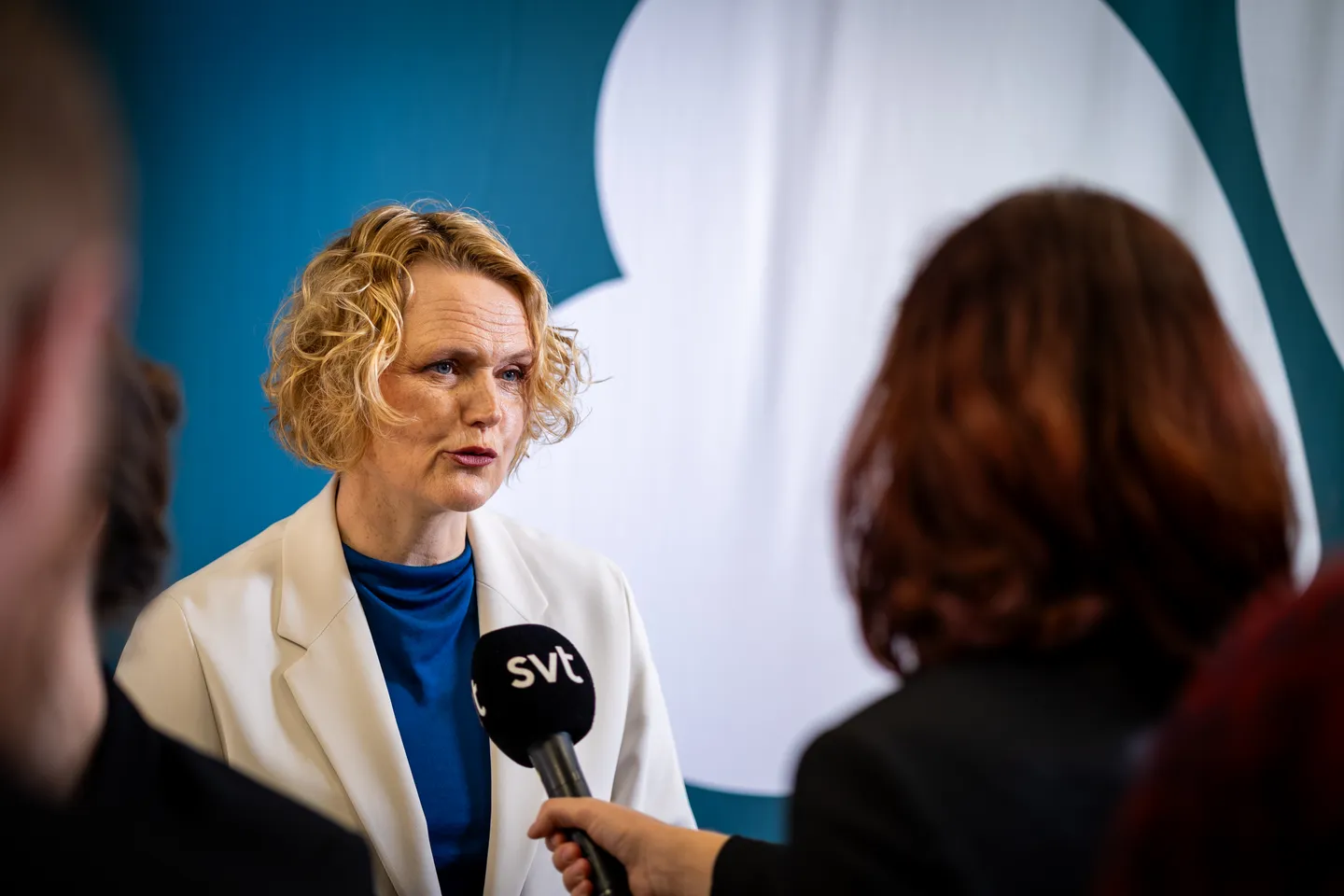 Opposition inom regeringen – Centerledaren kräver tydlighet kring Israel