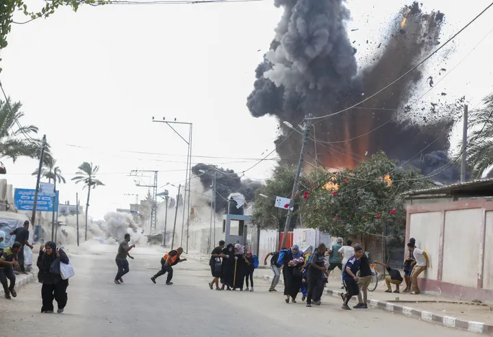 Најмалку десет загинати при израелски напад на училиште со раселени Палестинци