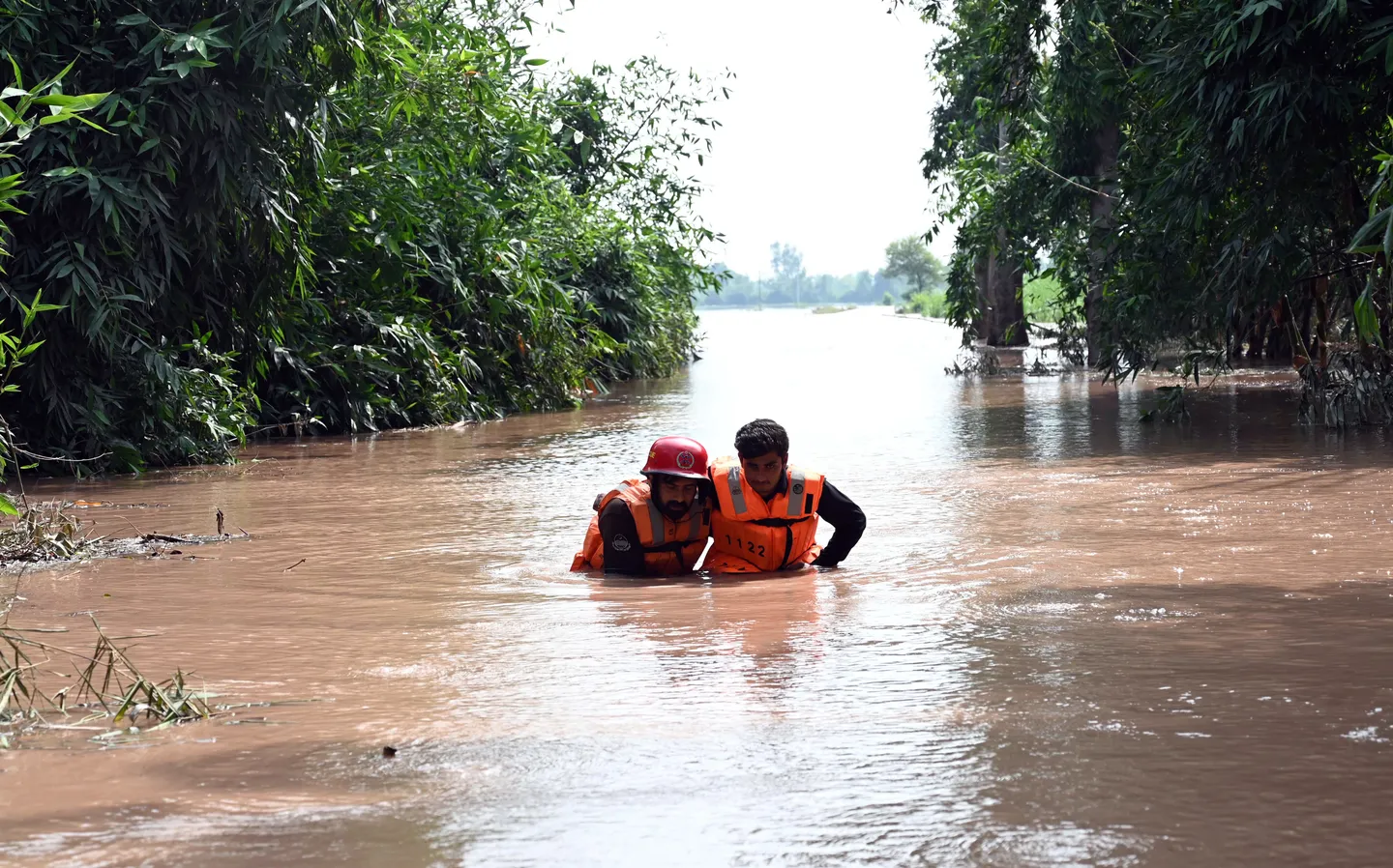 Erdogan offers condolences, vows Türkiye's support as floods devastate Pakistan
