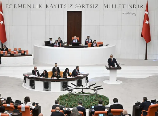 Turkije herbevestigt volledige handelsopschorting met Israël, verbiedt aanmeren Israëlische havens