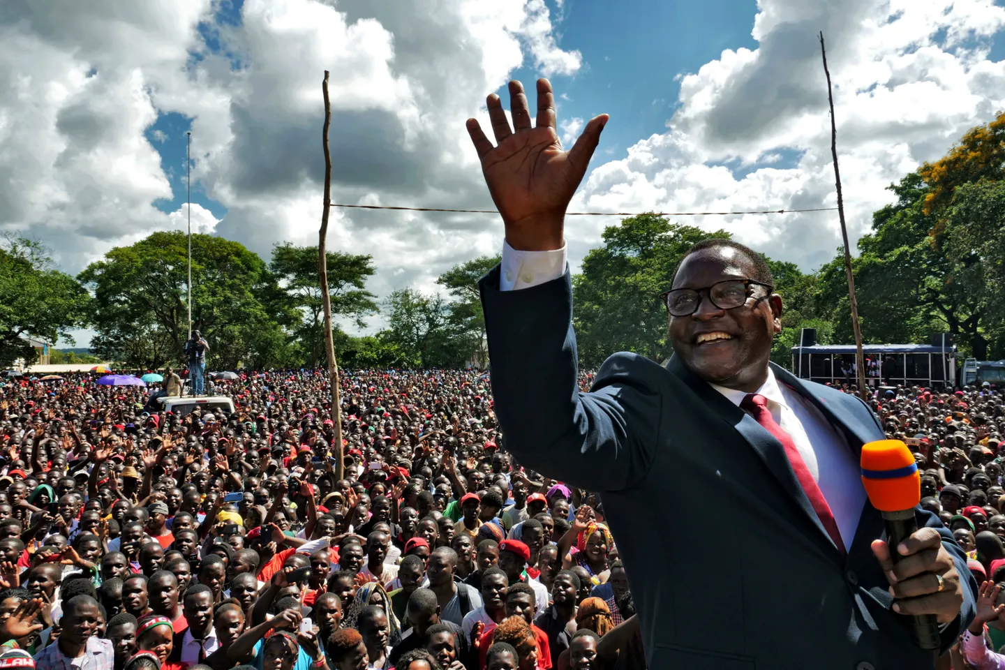 Malawi polls: President Chakwera snub prompts delay of TV debate with rivals