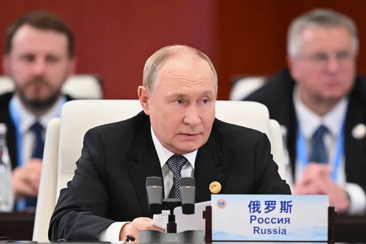 Putin: Alyaska sammitında yasalğan kileşülär Ukrainada tınıçlıqqa yul aça