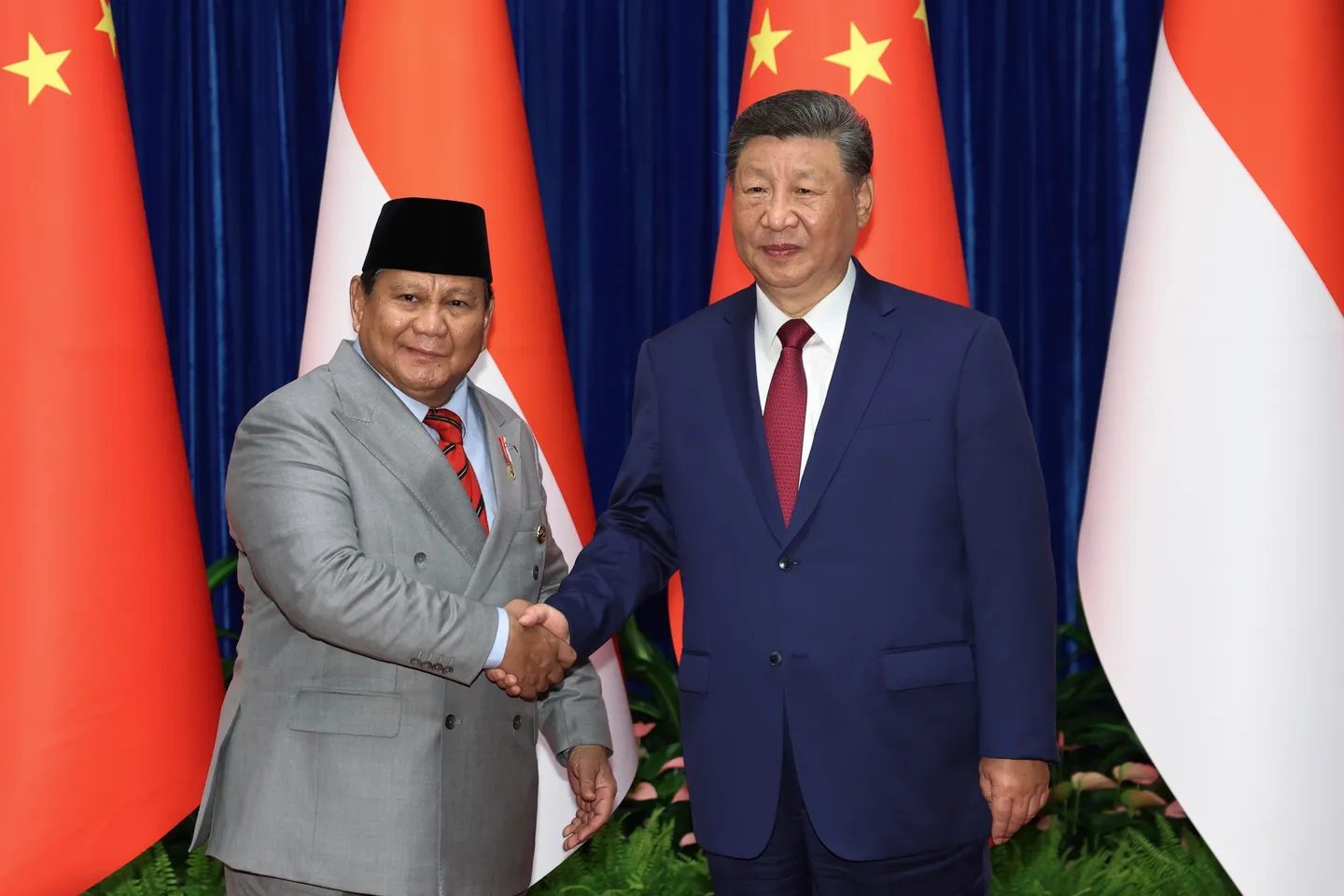 Presiden Prabowo dan Xi Jinping bahas proyek tanggul raksasa senilai $80 miliar di Beijing