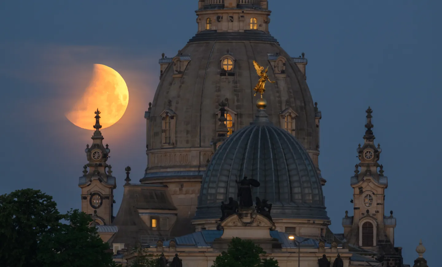 Totale Mondfinsternis über Deutschland erwartet