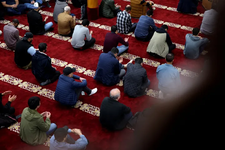 Allemagne : des mosquées de Hanovre vandalisées par des graffitis provocateurs