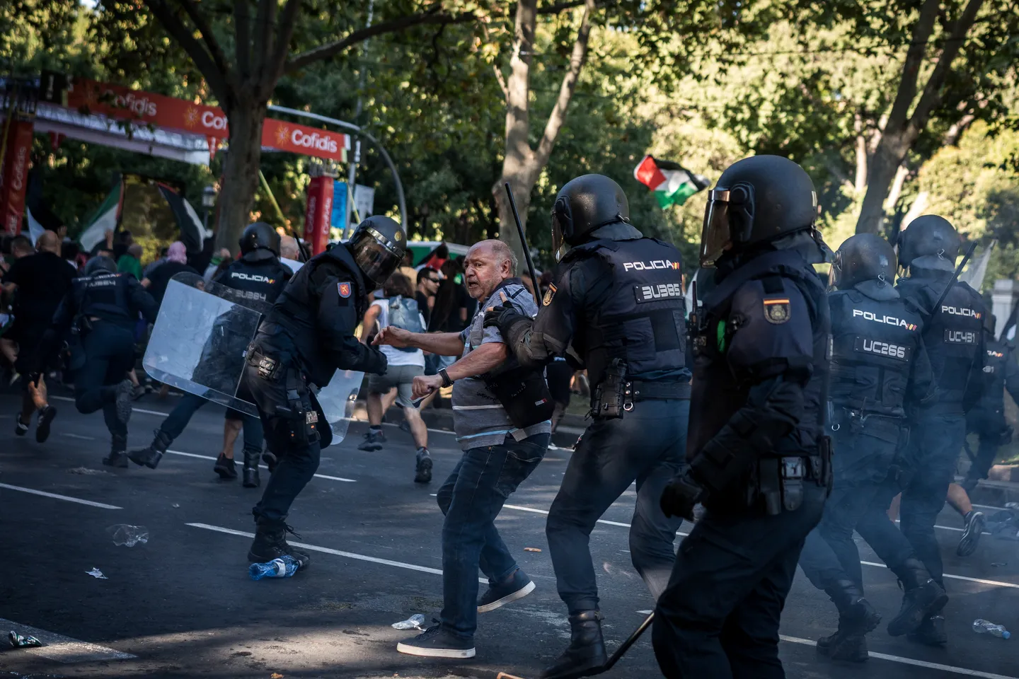 Espagne: l’annulation de la dernière étape du Vuelta suscite de vives réactions