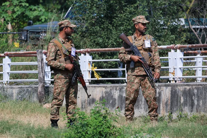 Pakistanyň harby goşuny 31 terrorçynyň täsirsiz ýagdaýa getirlendigini mälim etdi