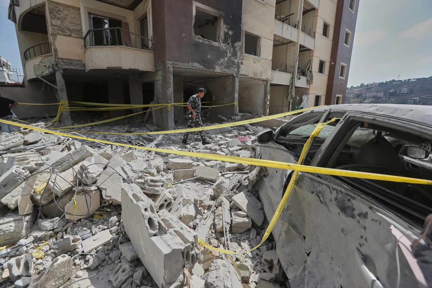 لبنان.. مقتل شخصين بغارة إسرائيلية على بعلبك في خرق جديد لوقف إطلاق النار