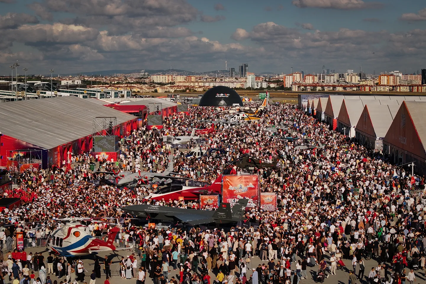 Le festival de technologie TEKNOFEST en Turquie a attiré plus d'un million de visiteurs