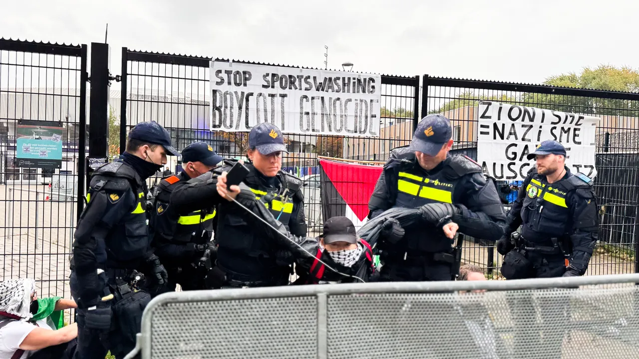 Nederlands kabinet stelt landelijk verbod op gezichtsbedekking bij protesten voor
