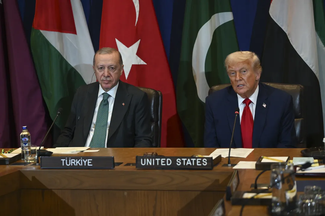 Президент Эрдоган Трамп менен сүйлөшүү үчүн Вашингтонго барды