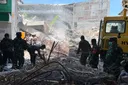印尼学校坍塌致36人遇难  搜救工作仍在继续