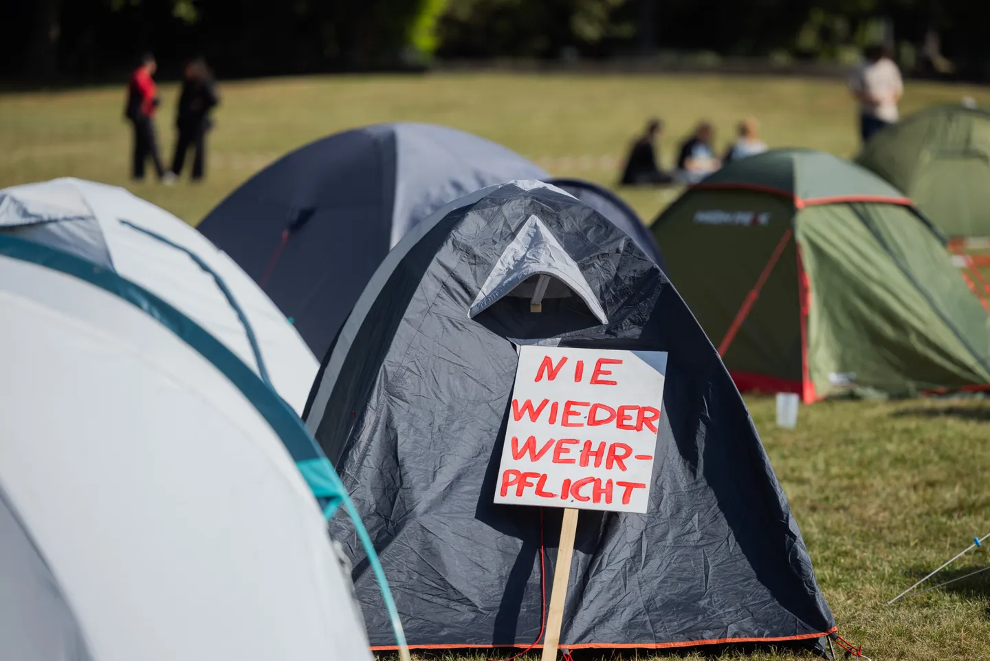 Streit um neues Wehrdienstgesetz schwelt weiter – Söder: „Wischi-Waschi-Wehrpflicht“