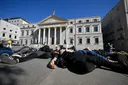 Spanjë, fotoreporterët protestë para ndërtesës së Parlamentit në mbështetje të Gazës