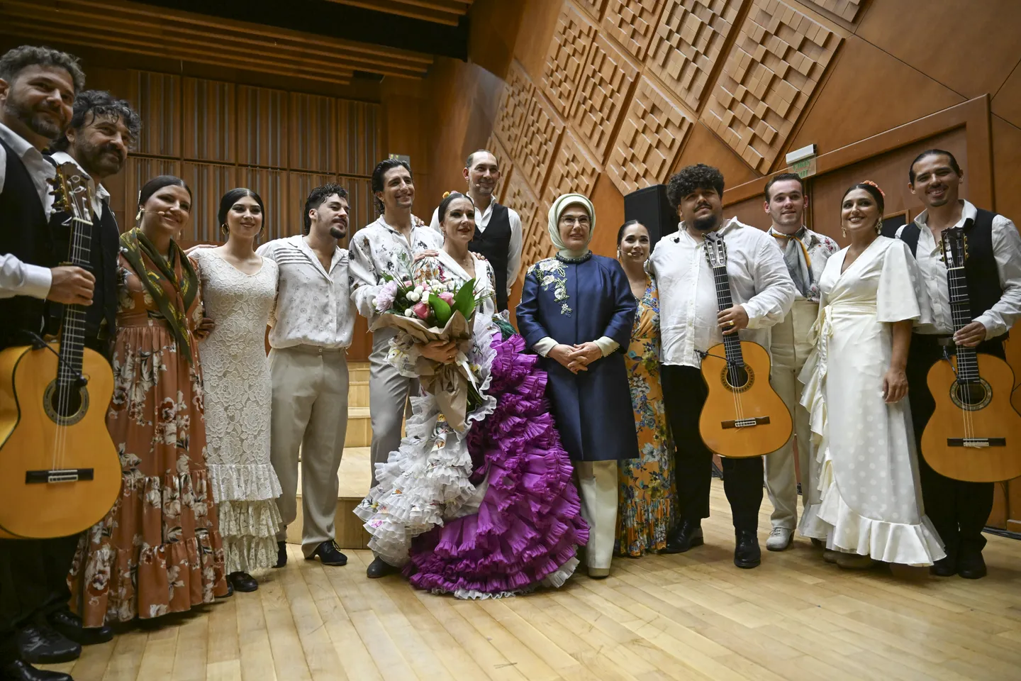 Emine Erdogan assiste à un spectacle de flamenco en soutien à Gaza