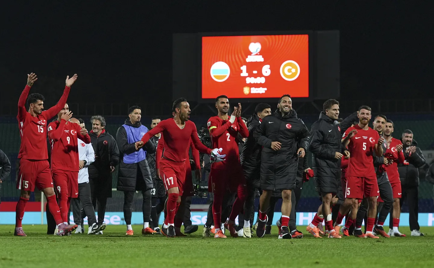 Türkiye crushes Bulgaria 6-1 in World Cup qualifiers