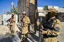 خسائر بشرية فادحة جراء الاشتباكات بين باكستان وأفغانستان وتوقف العمليات بوساطة قطرية-سعودية